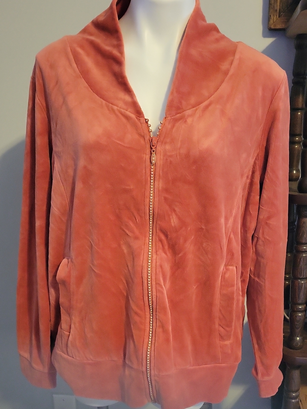 Vintage Womens VELOUR Pantsuit Zip-Front Jacket & Pant Set in Rust .....size 1X